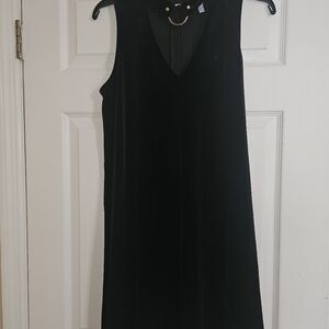 Xhilaration Black Sleeveless V-Neck Midi Dress